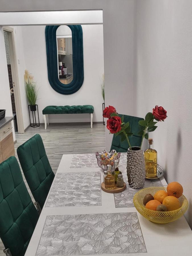 באיילה הרקולנדה Apartament Nectaria מראה חיצוני תמונה